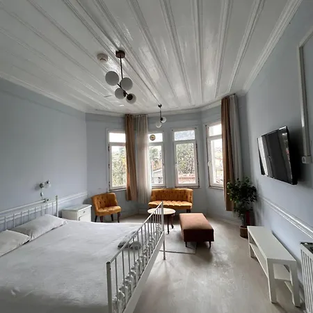 Aparthotel I1 By Tram With Seaview, Jacuzzi